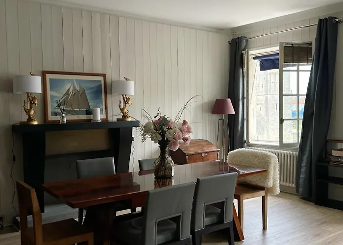 Tour De La Chaine, Vieux Port, Grand Appartement